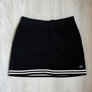 Alo Yoga Tennis Club Sweater Knit Skirt Black/Ivory (Size L)